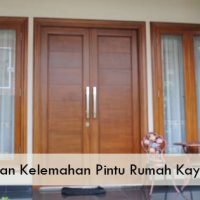 Pintu Rumah Kayu